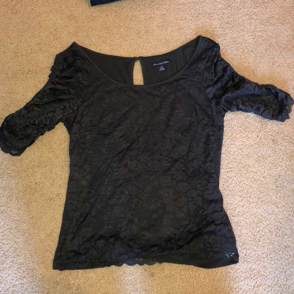 American Eagle lace shirt